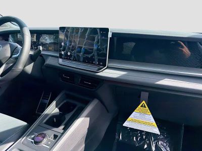 2026 Volkswagen Tiguan — photo 24 view