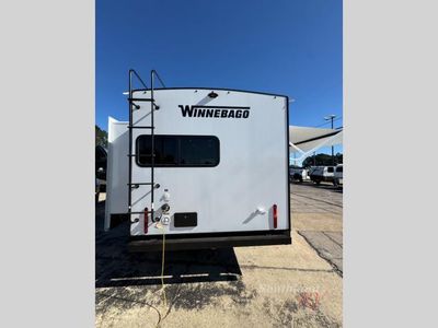 2026 Winnebago Thrive - Photo 3