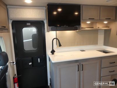 2025 Holiday Rambler Element - Photo 14
