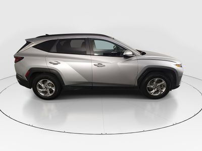 2024 Hyundai Tucson — photo 8 view