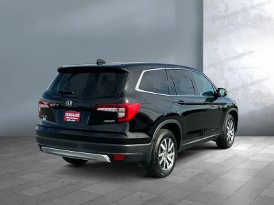2022 Honda Pilot — engine compartment view