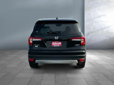 2022 Honda Pilot — detail view