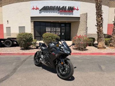 2026 Kawasaki Ninja® 650 — front three-quarter view