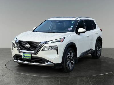 2021 Nissan Rogue — rear three-quarter view