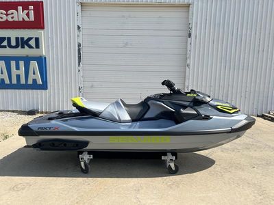 2025 Sea-Doo RXT-X 325 Ice Metal / Manta Green - Photo 7