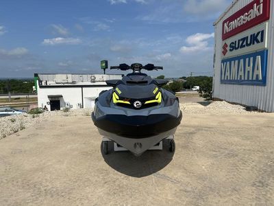2025 Sea-Doo RXT-X 325 Ice Metal / Manta Green - Photo 3