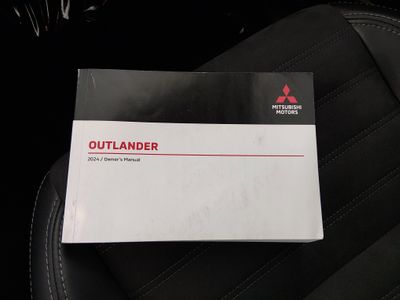 2024 Mitsubishi Outlander - Photo 20