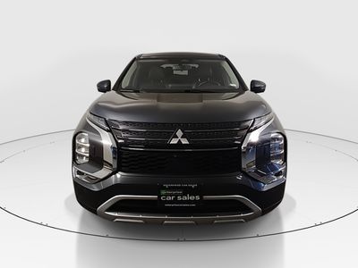 2024 Mitsubishi Outlander - Photo 2