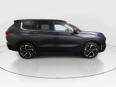 2024 Mitsubishi Outlander - Photo 8