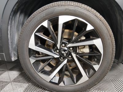 2024 Mitsubishi Outlander - Photo 10