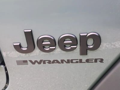 2026 Jeep Wrangler — photo 31 view