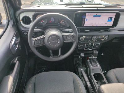 2026 Jeep Wrangler — photo 16 view