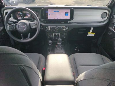 2026 Jeep Wrangler — photo 15 view