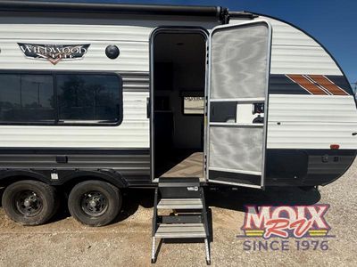 2020 Forest River RV Wildwood X-Lite - Photo 9