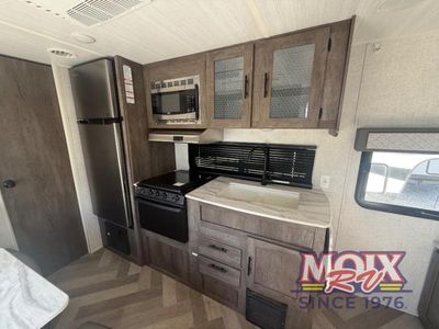 2020 Forest River RV Wildwood X-Lite - Photo 12