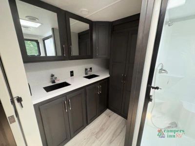 2026 Keystone RV Alpine — photo 25 view