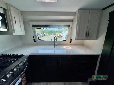 2026 Keystone RV Alpine — photo 48 view