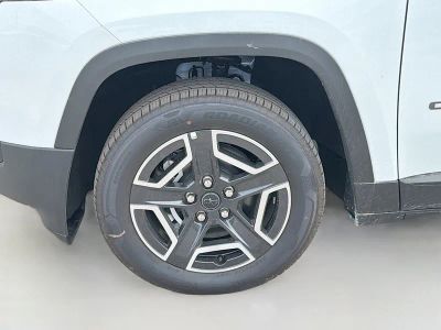2026 Jeep Cherokee — photo 38 view