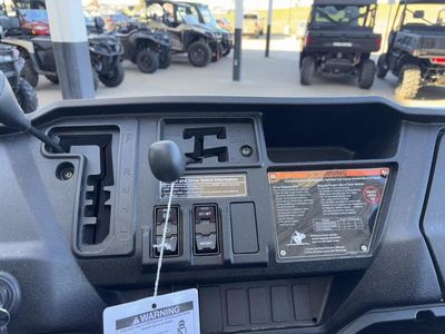 2025 Honda Pioneer 1000 Deluxe - Photo 10