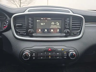 2020 Kia Sorento - Photo 11