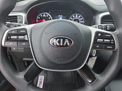 2020 Kia Sorento - Photo 19