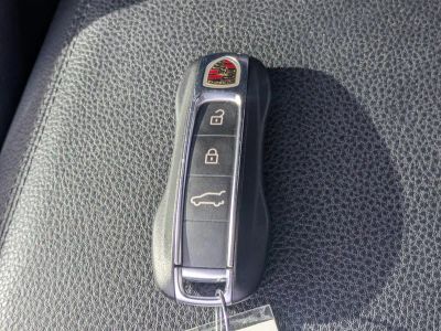 2024 Porsche Cayenne — photo 30 view
