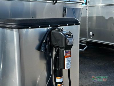 2026 Airstream Caravel - Photo 41