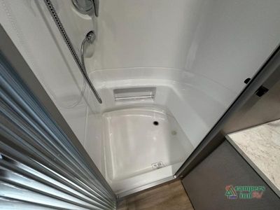2026 Airstream Caravel - Photo 37