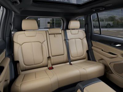 2026 Jeep Grand Cherokee — photo 15 view