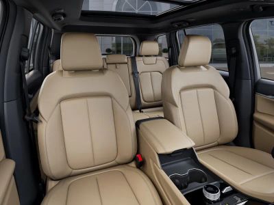 2026 Jeep Grand Cherokee — photo 16 view