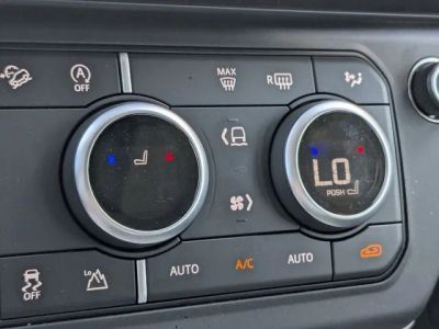 2026 Land Rover Defender 110 — photo 22 view