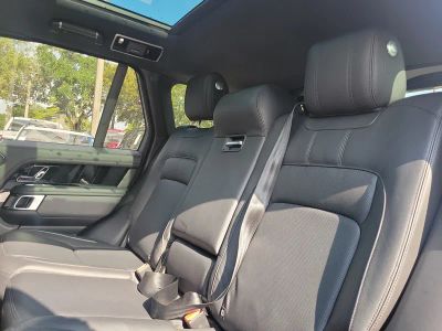 2022 Land Rover Range Rover — photo 11 view