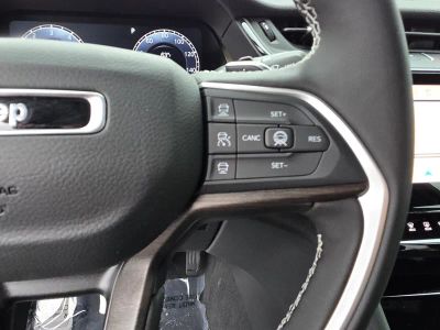 2026 Jeep Grand Cherokee — photo 18 view