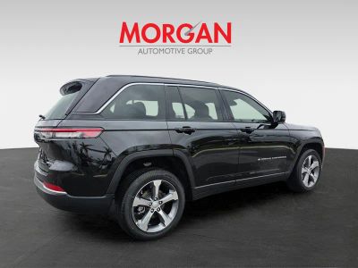 2026 Jeep Grand Cherokee — interior view