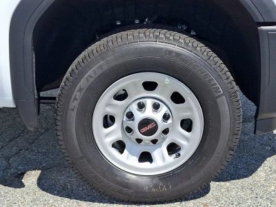 2026 GMC Sierra 2500 HD — detail view