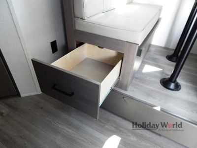 2026 Grand Design Transcend One - Photo 18