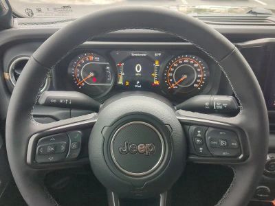 2026 Jeep Gladiator — photo 30 view