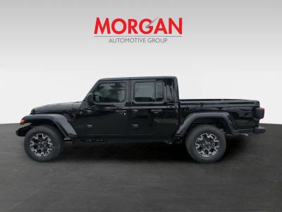 2026 Jeep Gladiator — photo 8 view
