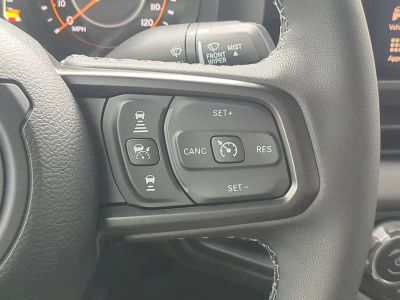 2026 Jeep Gladiator — photo 29 view