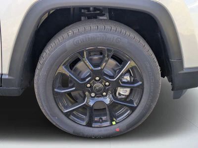 2026 Jeep Compass — photo 9 view