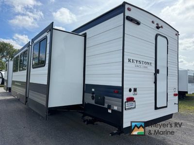 2026 Keystone RV Springdale Villa - Photo 4