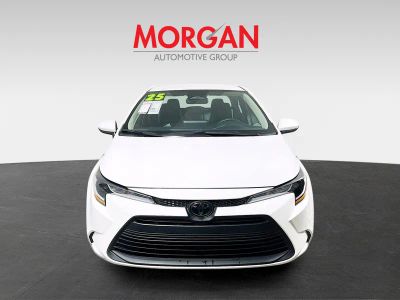 2025 Toyota Corolla — photo 8 view