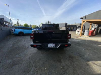 2021 Jeep Gladiator — detail view