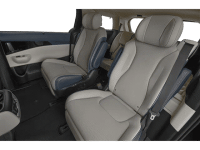 2026 Kia Carnival — photo 10 view