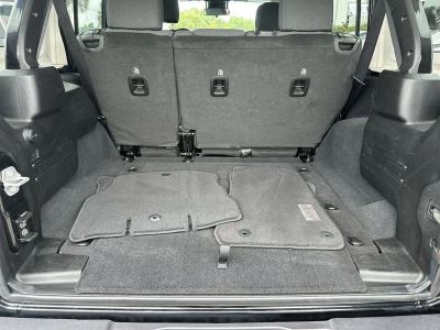 2025 Jeep Wrangler — photo 19 view