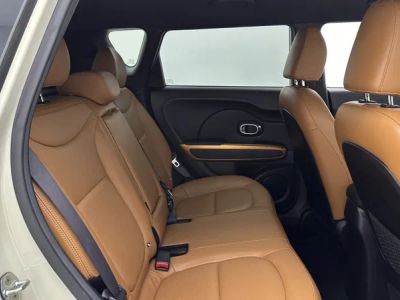 2016 Kia Soul - Photo 28
