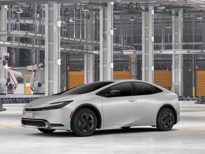 2026 Toyota Prius Plug-in Hybrid - Photo 4