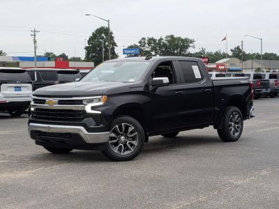 2023 Chevrolet Silverado 1500 LT in Gray — front three-quarter view