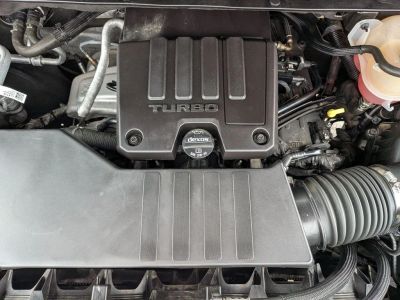 2023 Chevrolet Silverado 1500 — photo 10 view