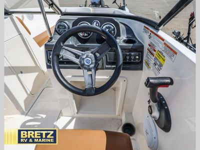 2020 Bayliner VR Series - Photo 13